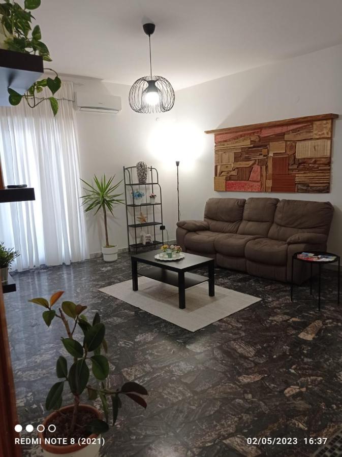 Appartamento Domus Dali' Napoli Esterno foto